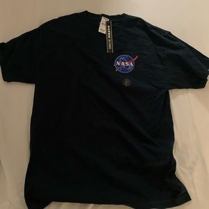 Tilly’s Men’s NASA t-shirt size Large
